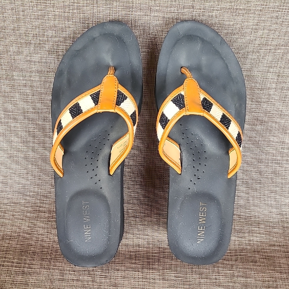 Nine West Black and Tan Geometric Sandals